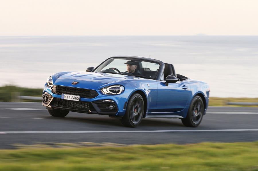  Abarth 124 Spider (348) 2016 года  (AU) (фото 4 из 40)